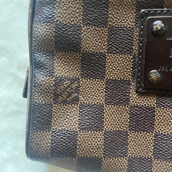 Louis Vuitton Damier Ebene Brooklyn Bum Bag Brown - Picture 3 of 16